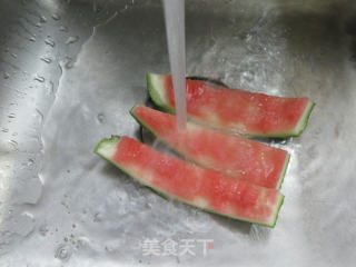 五花肉炒西瓜皮步骤2