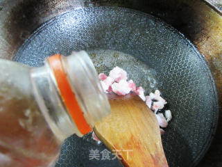 五花肉炒西瓜皮步骤4