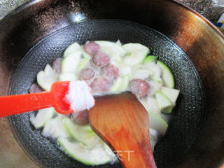 香肠炒蒲瓜步骤7