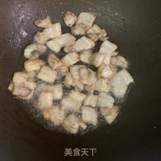 春笋炒五花肉步骤6