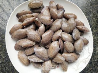 辣炒油蛤步骤1