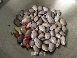 辣炒油蛤步骤5