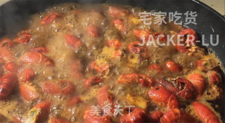 简易版麻辣小龙虾，好吃又简单，麻辣鲜香。步骤11