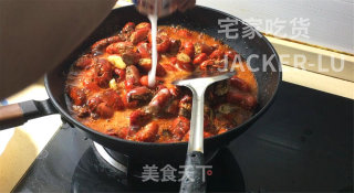 简易版麻辣小龙虾，好吃又简单，麻辣鲜香。步骤10