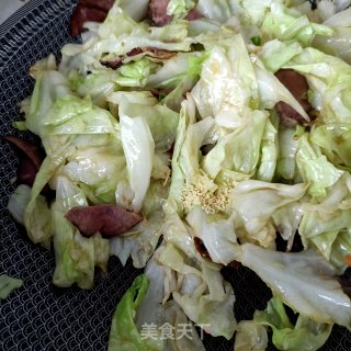 腊猪舌炒包菜步骤8