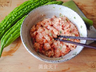 肉酿苦瓜步骤1