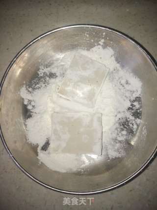 香煎豆腐烧手撒包菜步骤2