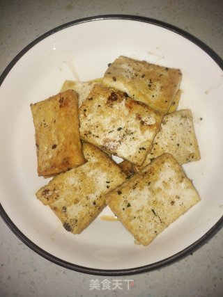 香煎豆腐烧手撒包菜步骤4
