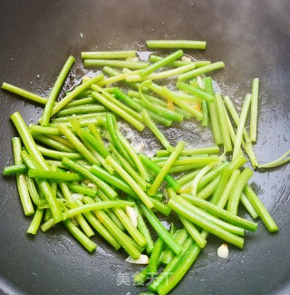 清炒南瓜花步骤5