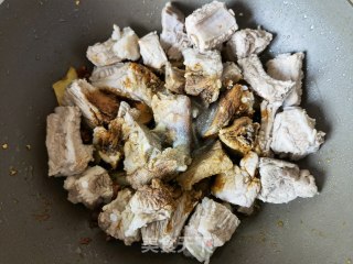 胡萝卜土豆炖排骨步骤11
