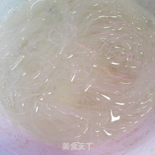 蒜蓉粉丝烧丝瓜步骤1