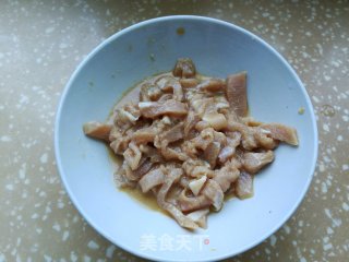 青瓜玉米笋炒肉步骤1