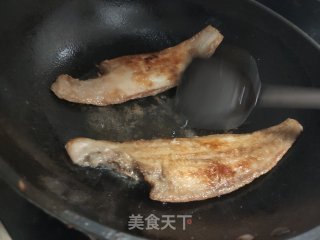 红烧鳎目鱼步骤3