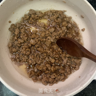 蒜苔炒肉末步骤5