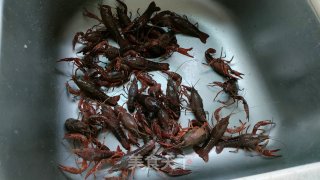 龙舌兰麻辣小龙虾步骤1