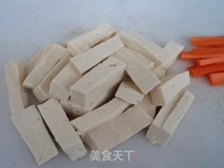 木耳烧豆腐步骤2