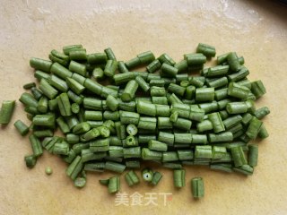 玉米豇豆角炒牛肉步骤3