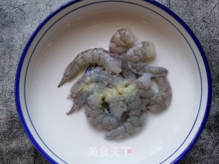豇豆角炒虾仁步骤3
