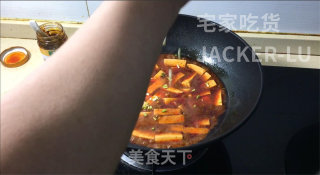 懒人版麻婆豆腐、又香又麻又辣，就着汤汁能吃两碗米饭。步骤11