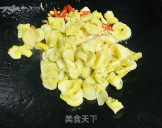 炒瓜皮步骤4