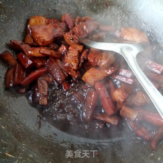 酸萝卜胡萝卜烧肉步骤16
