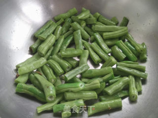 豆角烧冬瓜步骤3