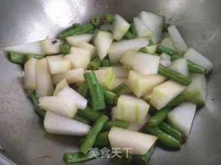 豆角烧冬瓜步骤5
