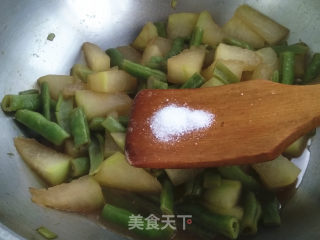 豆角烧冬瓜步骤7