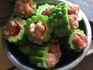 苦瓜酿排骨步骤6