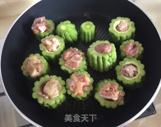苦瓜酿排骨步骤8
