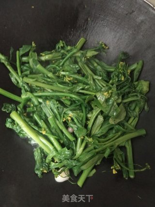 蒜蓉炒菜心❤️步骤2