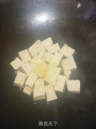油煎碎皮豆腐步骤3