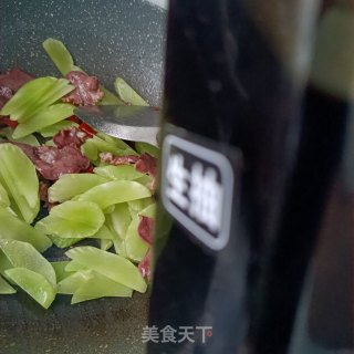 腊猪舌炒莴笋步骤10