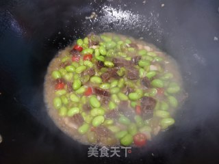毛豆炒熏肠步骤9