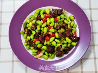 毛豆炒熏肠步骤10