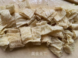 小白菜木耳炒人造肉步骤7