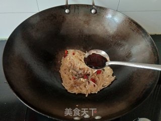 韭菜炒红薯粉步骤6