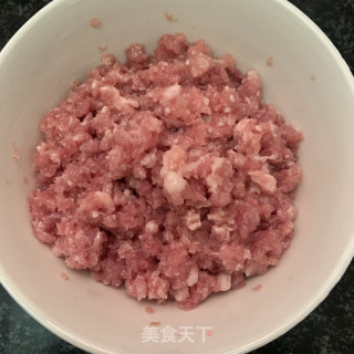 豌豆炒肉末步骤2