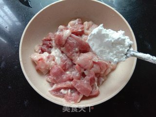 黄瓜香菇炒肉步骤2