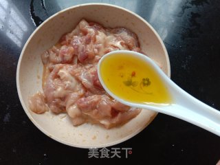 黄瓜香菇炒肉步骤5