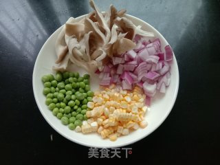 平菇炒玉米青豆步骤1