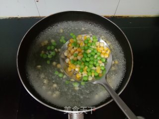 平菇炒玉米青豆步骤2