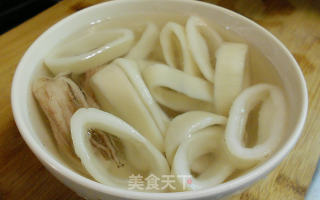 墨鱼炒兰豆步骤1