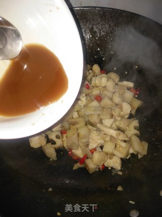 鱼香莲藕鸡丁步骤14