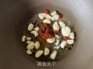 螺丝椒洋葱炒虾尾步骤5