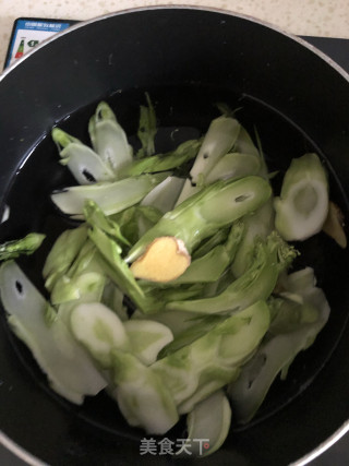 清水煮儿菜片步骤3