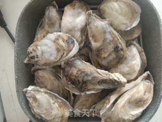 盐焗干锅生蚝步骤3