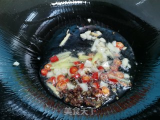 土豆烧虾球步骤4