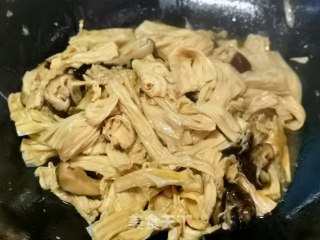 豆棍烧香菇步骤8
