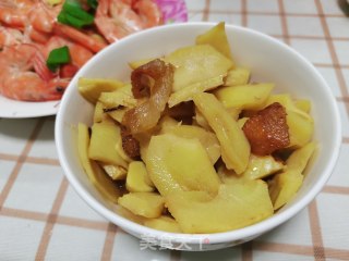 腊肉烧笋步骤9